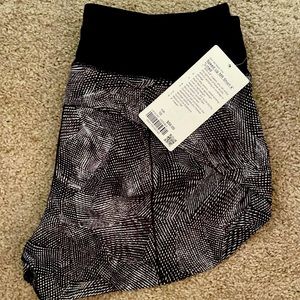 Lululemon Speed Up MR Short 4” NWT